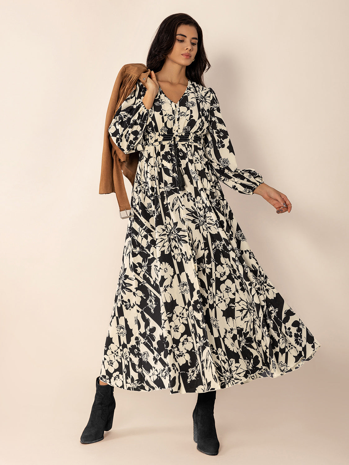 Sunday Muse Midi Dress
